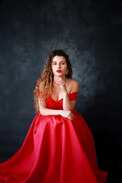 Leonor
                                      Eiras